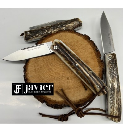 Navaja caballero Nieto